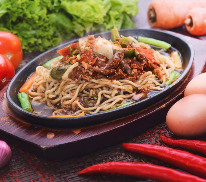 Chow Mein Sizzler Plate Smoky, Crunchy & Totally Restaurant Style